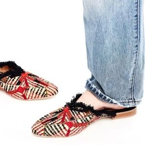 Free People Fabric Newport Loafer Mules Red Flats Women’s Size EU36 5 Aztec Boho